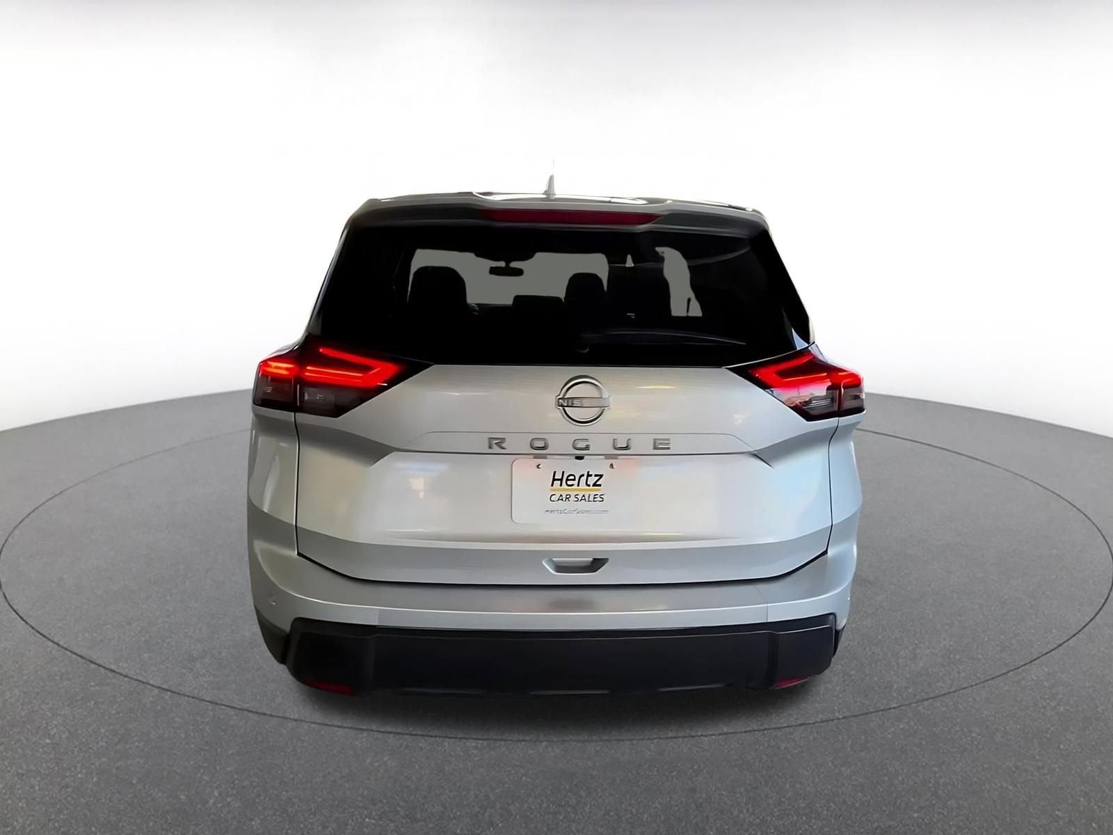 Thumbnail: 2025 Nissan Rogue - 12