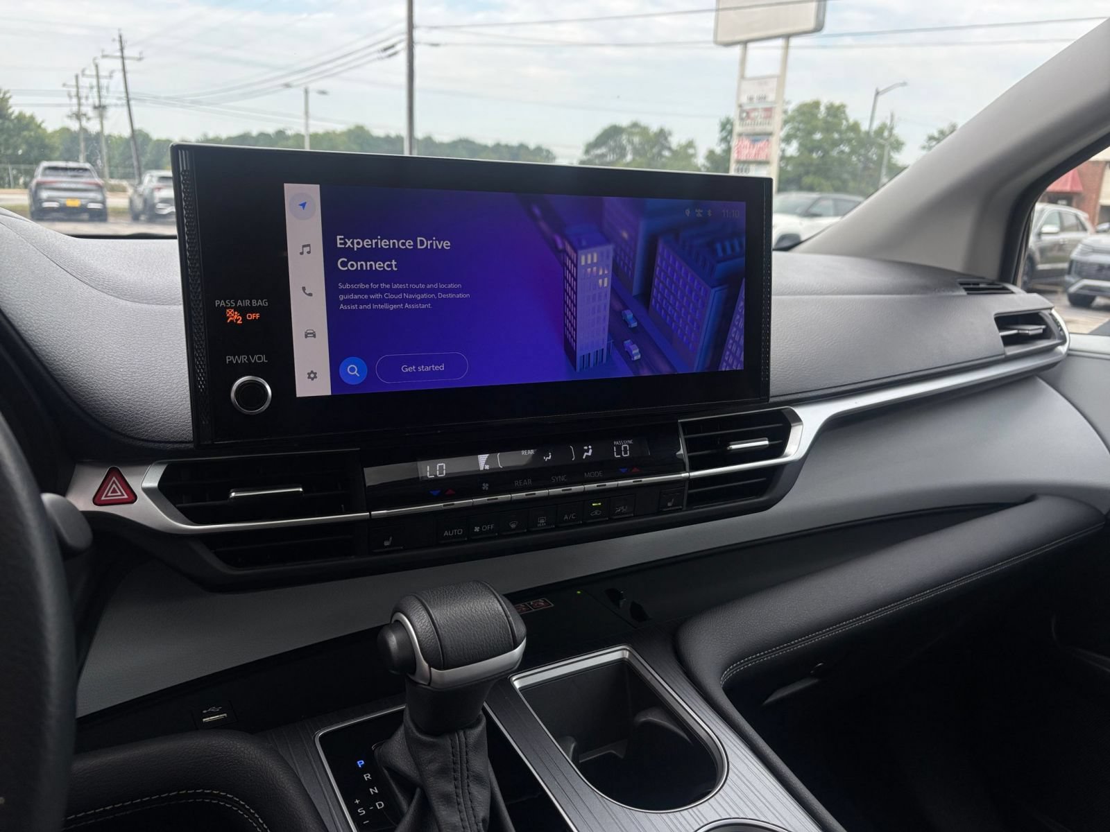 Thumbnail: 2025 Toyota Sienna - 19