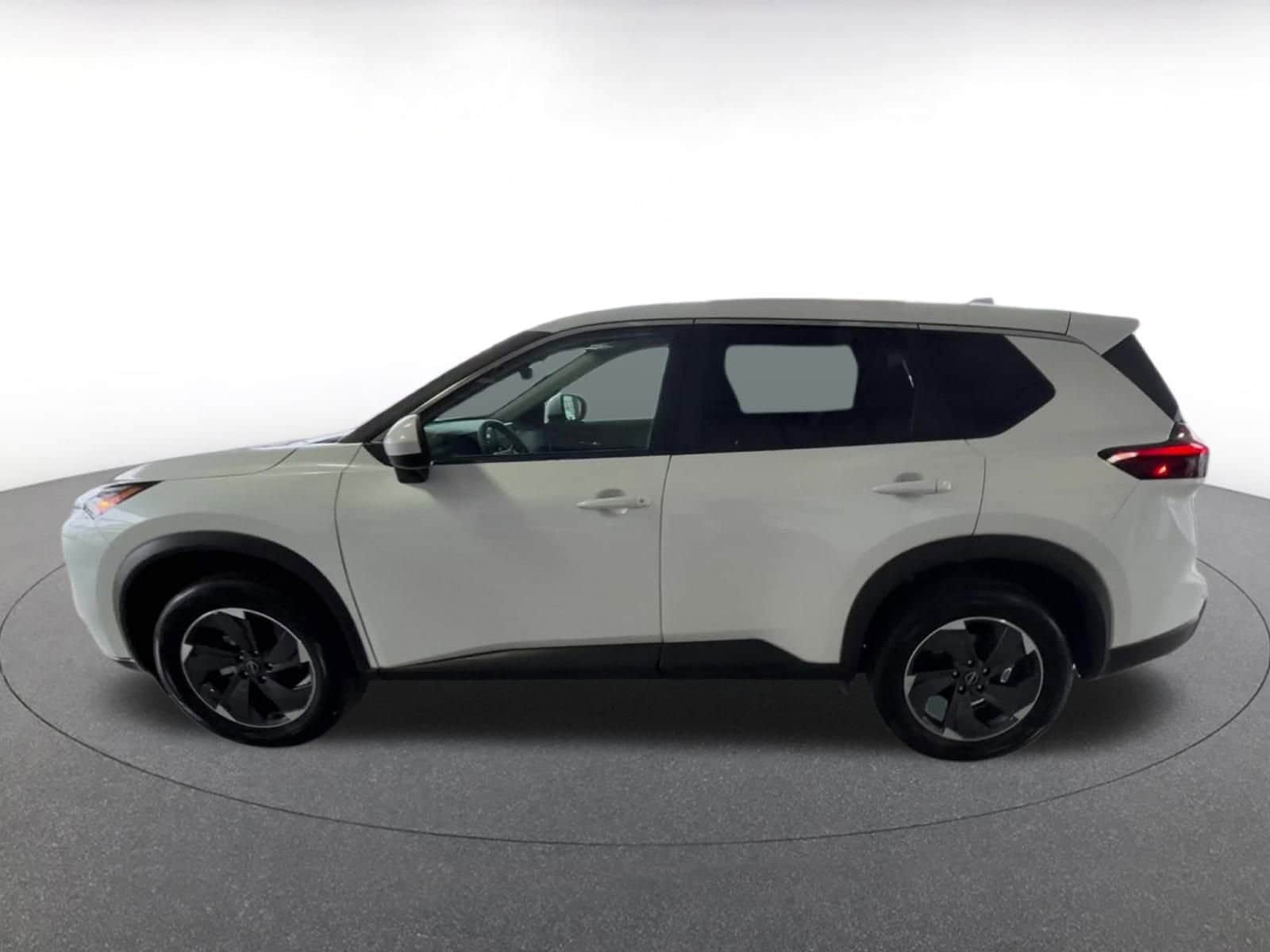 Thumbnail: 2025 Nissan Rogue - 8