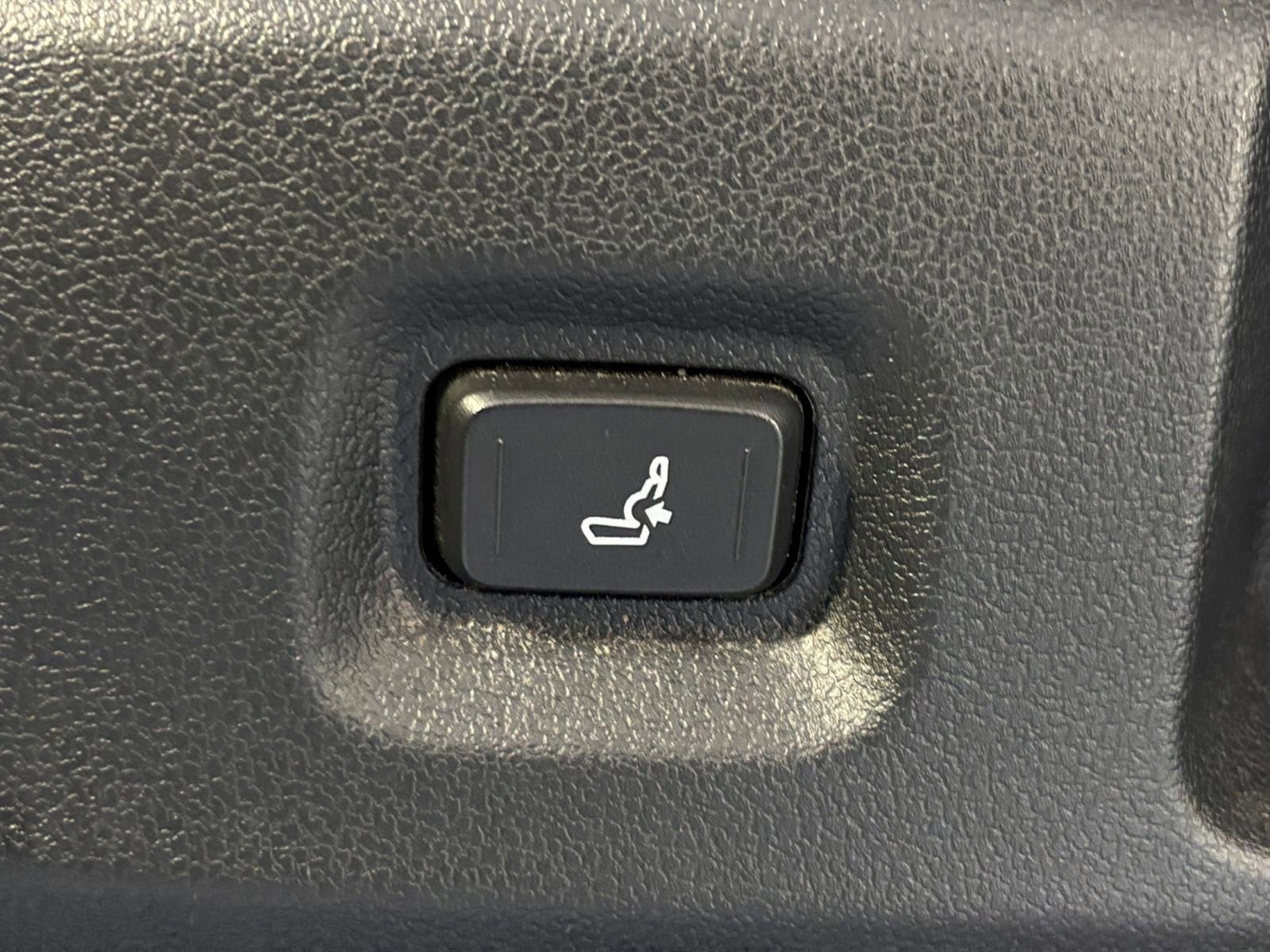 Thumbnail: 2025 Toyota Tacoma - 23