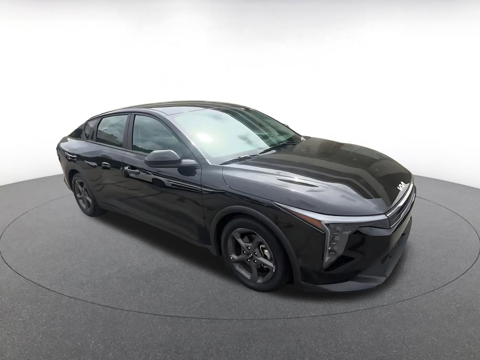 Thumbnail: 2025 Kia K4 - 2