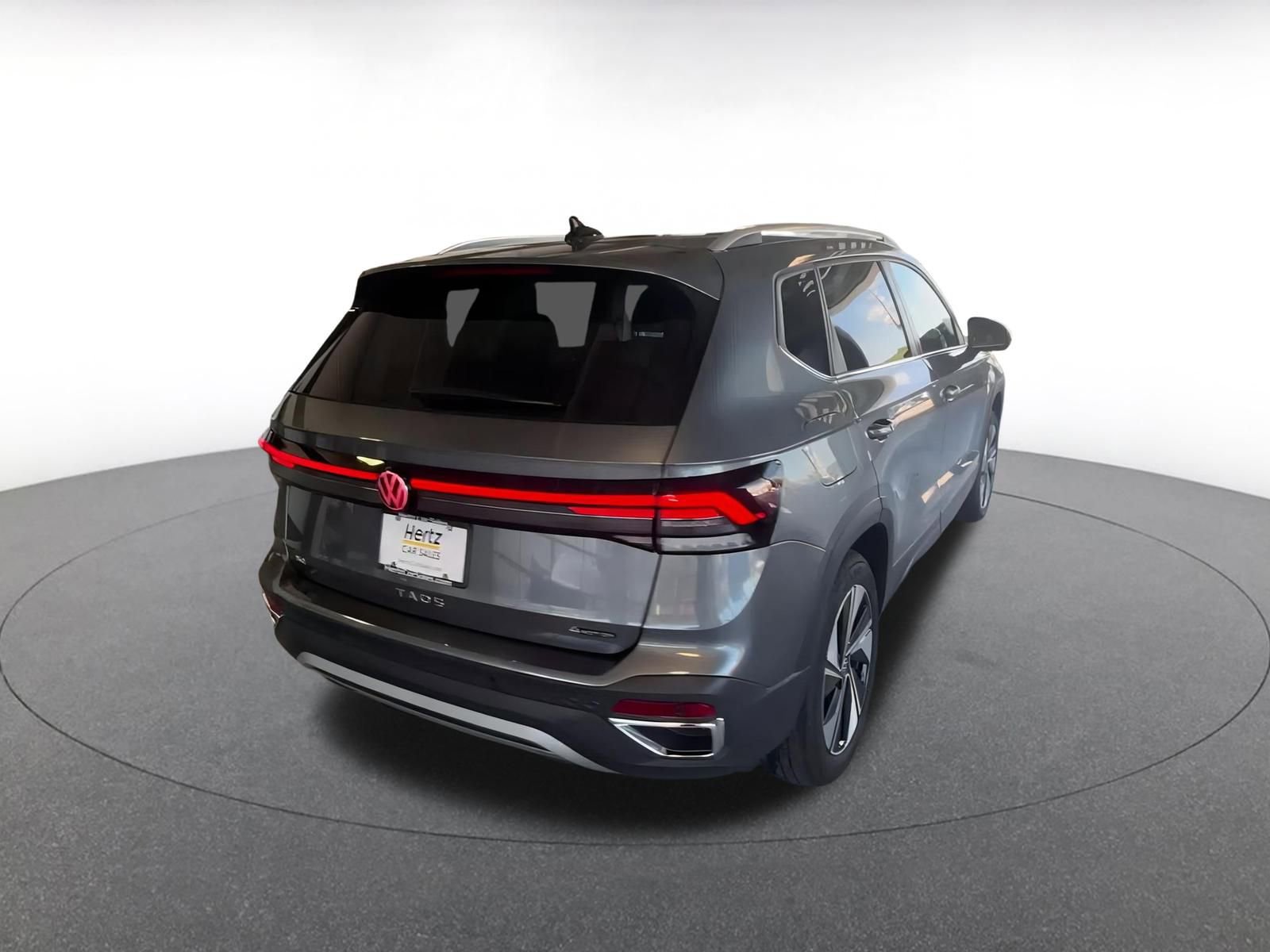 Thumbnail: 2025 Volkswagen Taos - 18