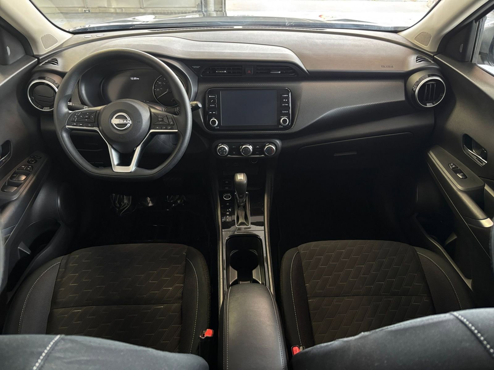 Thumbnail: 2024 Nissan Kicks - 32