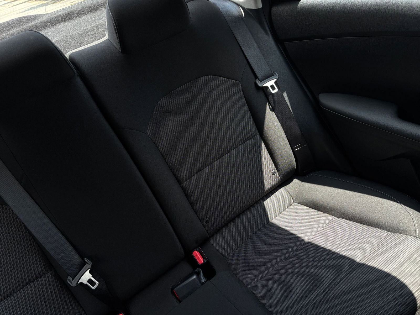 2024 Kia Forte LXS 35