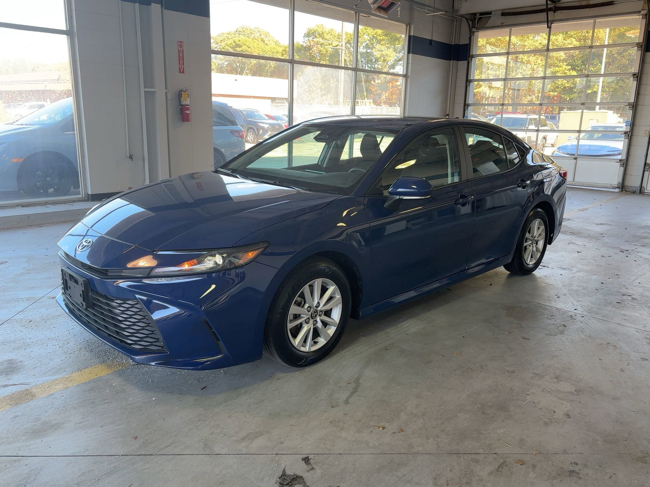 Thumbnail: 2025 Toyota Camry - 3