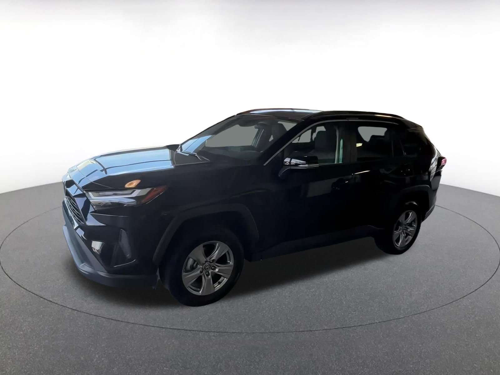 Thumbnail: 2025 Toyota RAV4 - 7