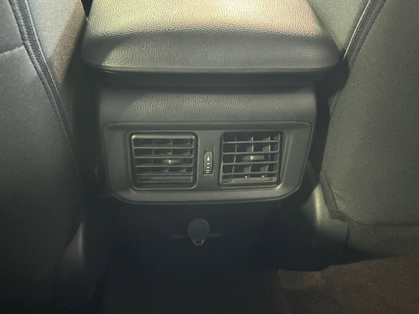 Thumbnail: 2025 Toyota RAV4 - 18