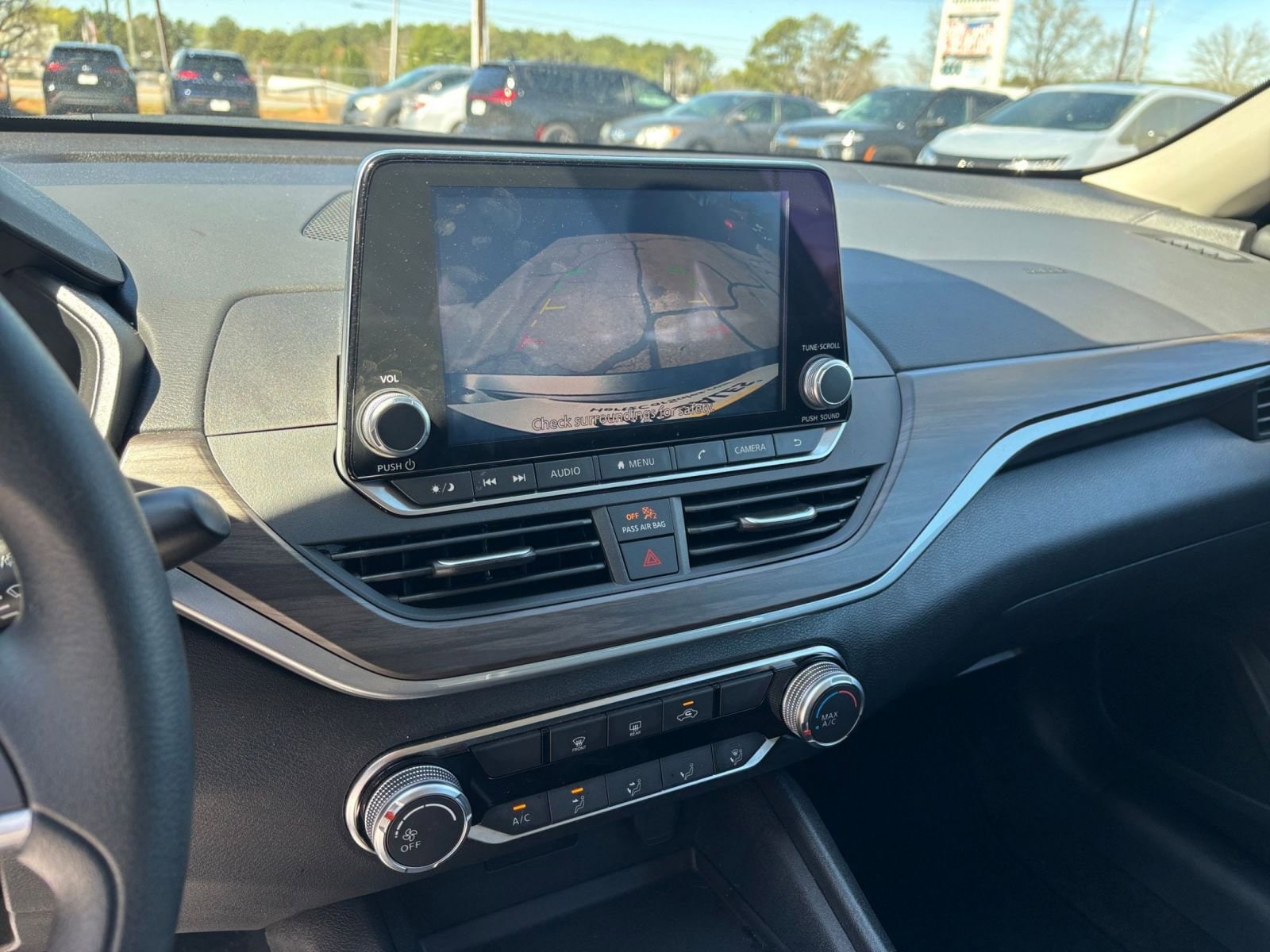 Thumbnail: 2025 Nissan Altima - 29