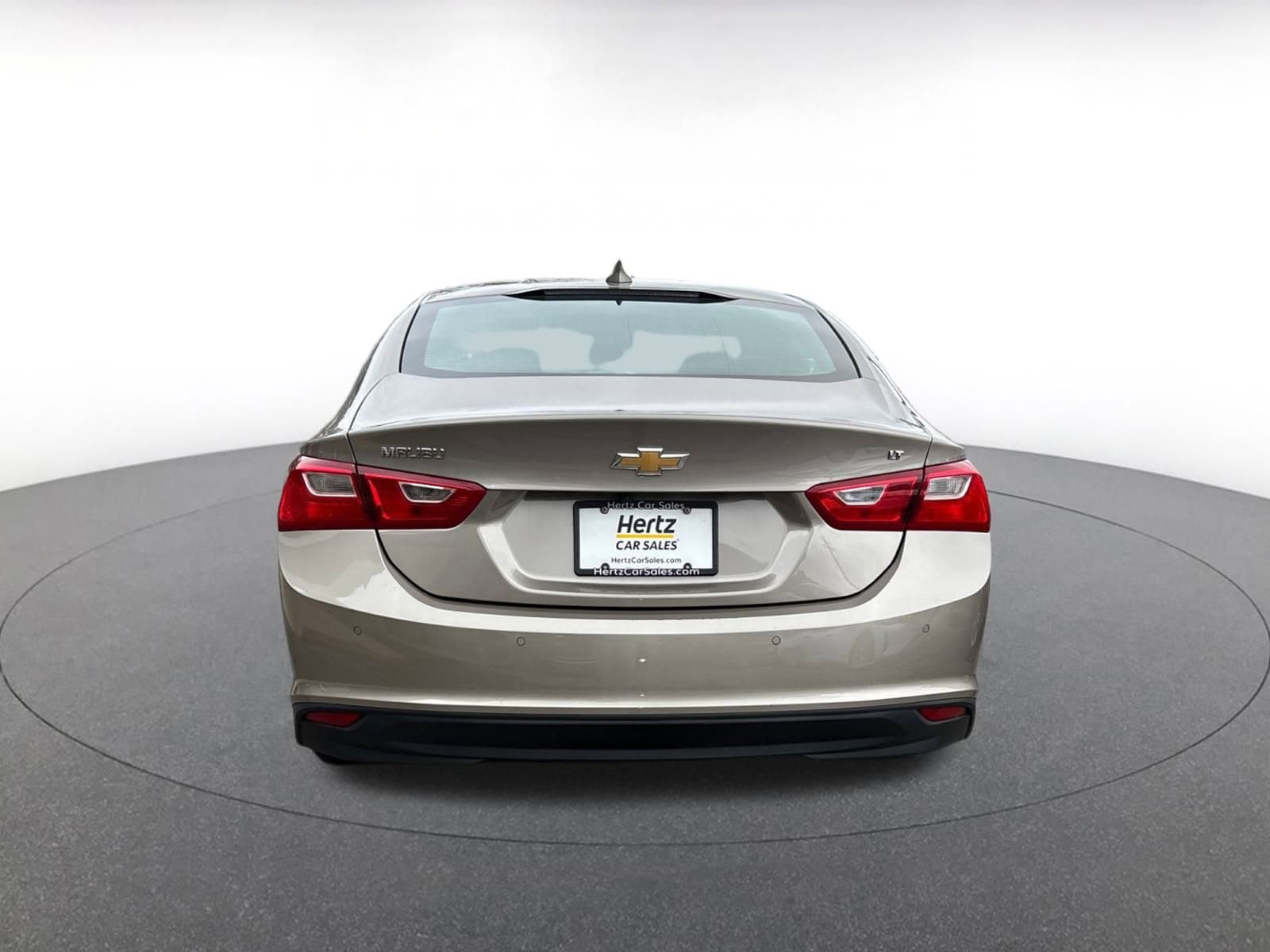 Thumbnail: 2024 Chevrolet Malibu - 18