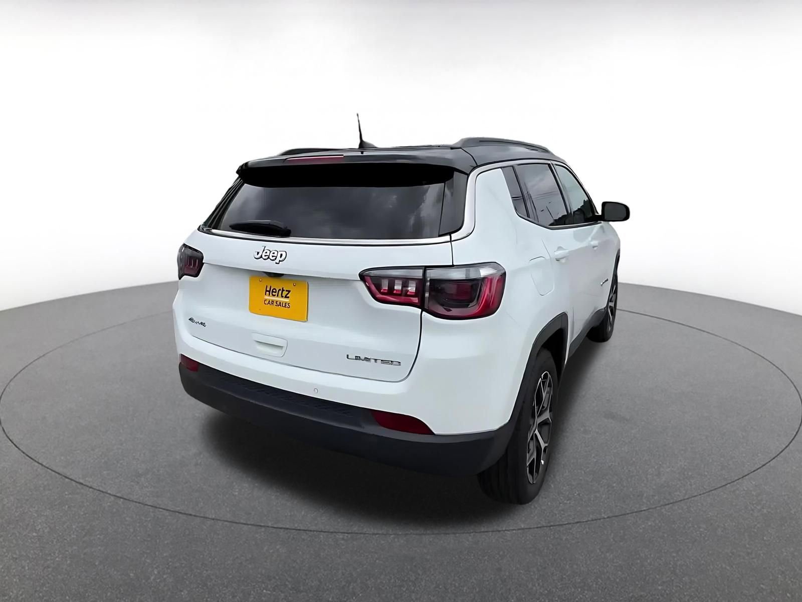 Thumbnail: 2025 Jeep Compass - 15