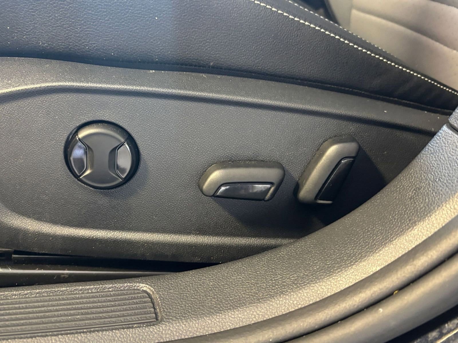 Thumbnail: 2025 Volkswagen Jetta - 23