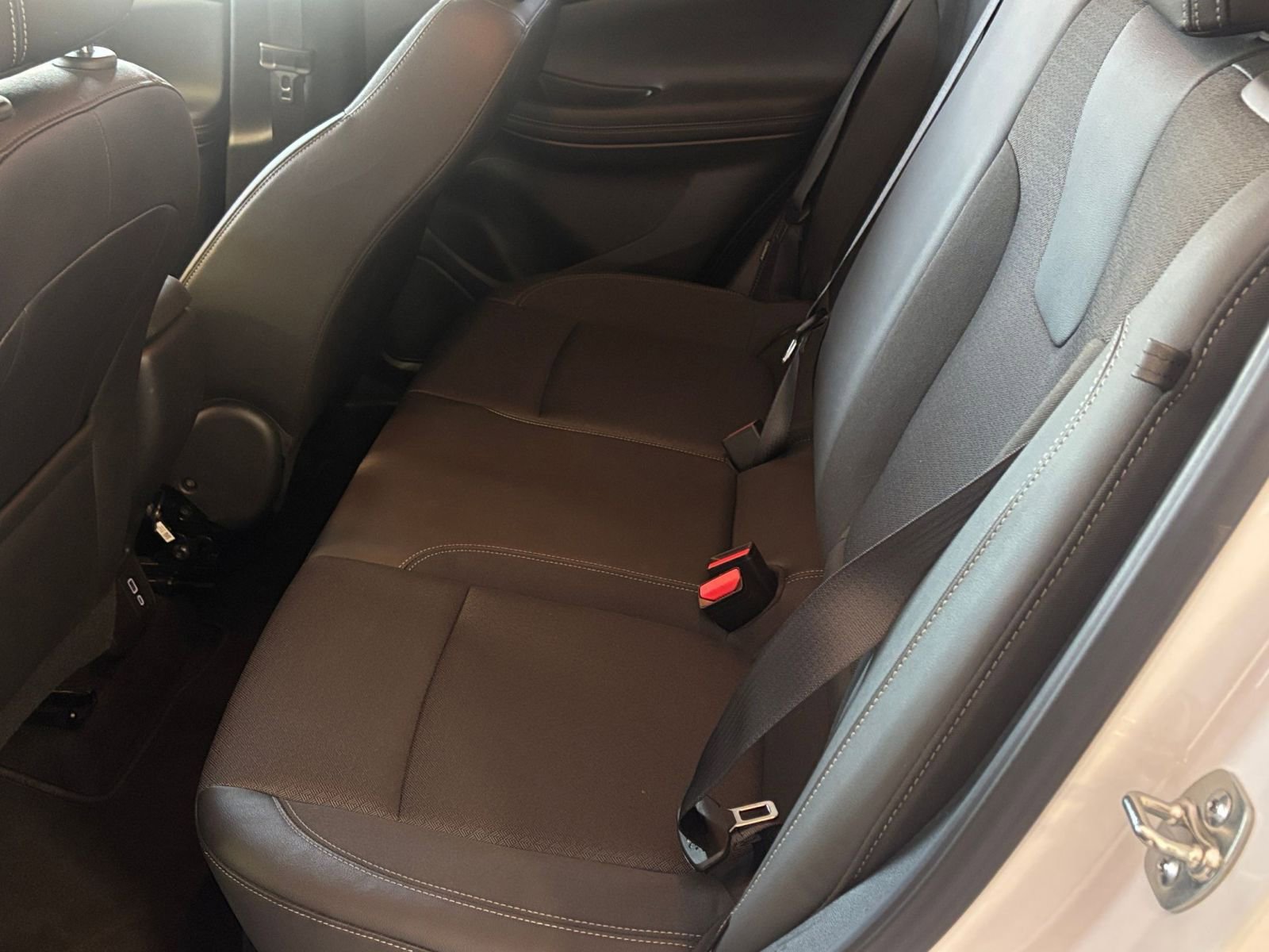 Thumbnail: 2025 Buick Encore GX - 31