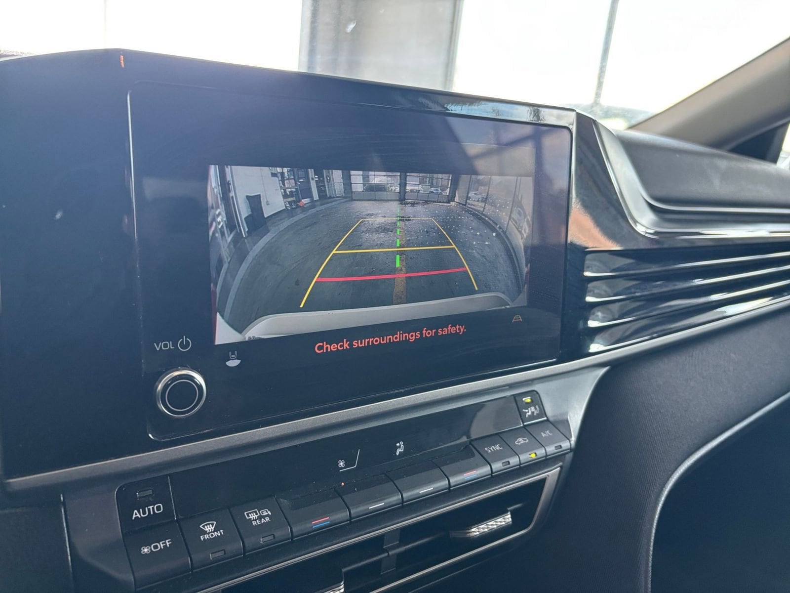 Thumbnail: 2025 Toyota Camry - 21