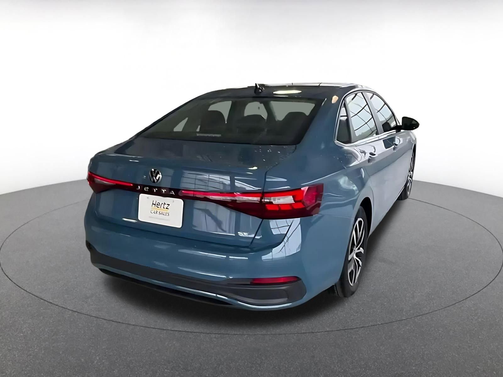 Thumbnail: 2025 Volkswagen Jetta - 16