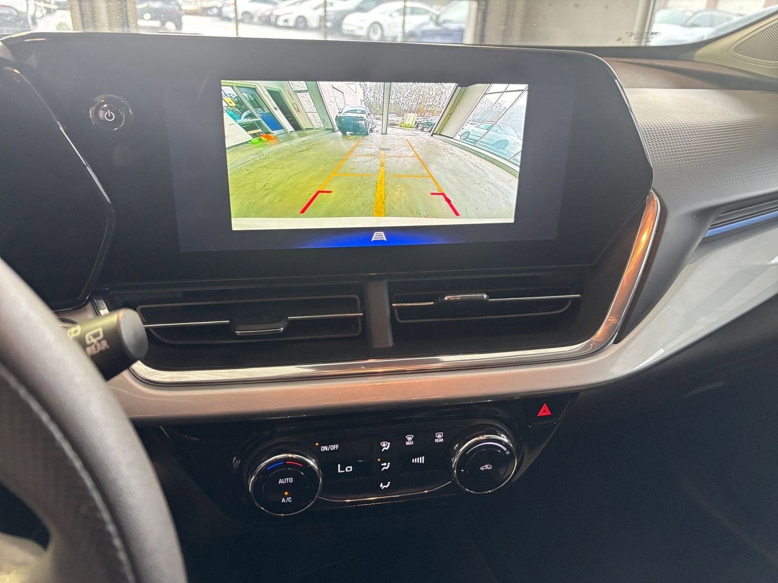 Thumbnail: 2025 Chevrolet Trax - 23