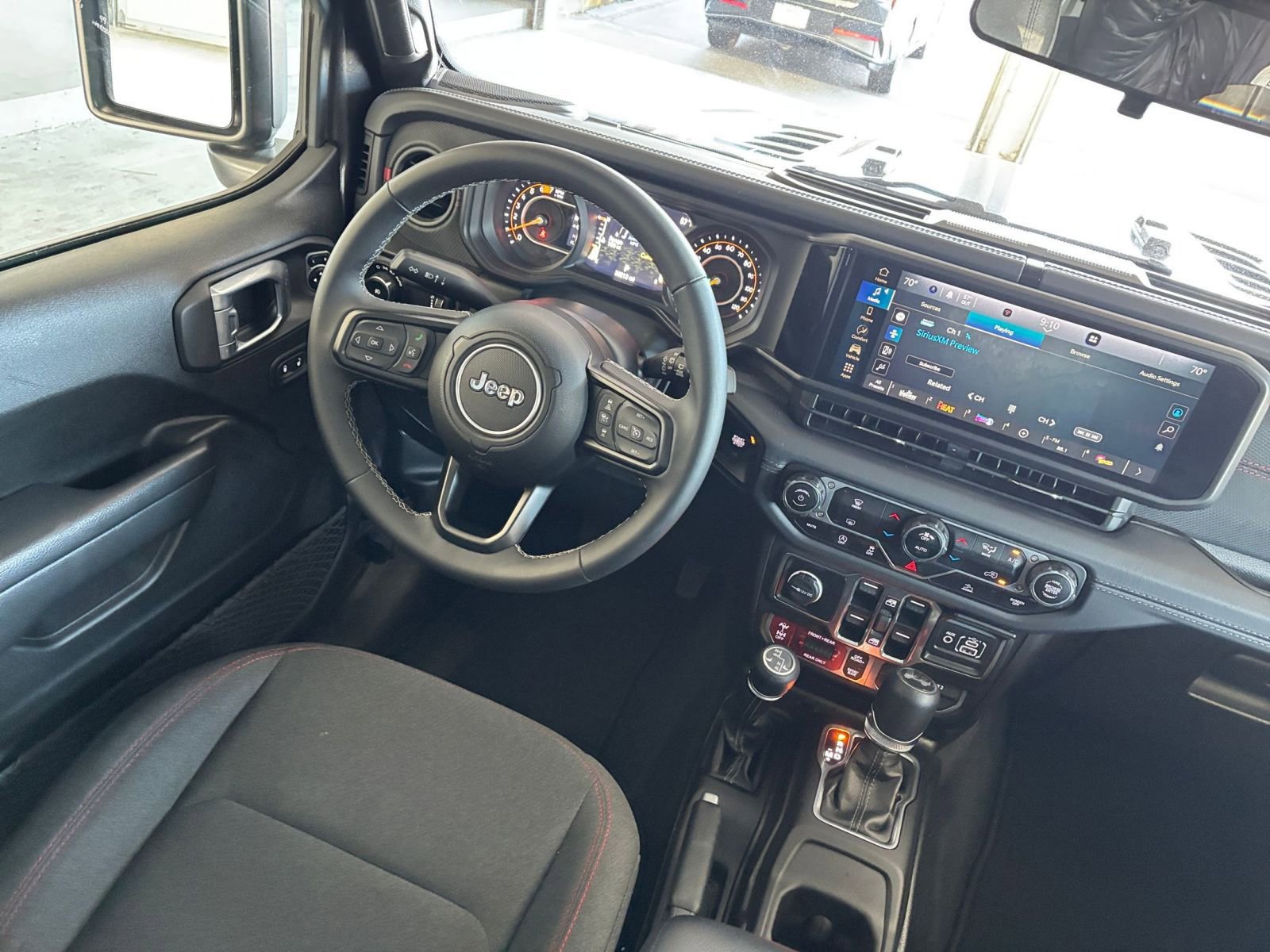 Thumbnail: 2025 Jeep Wrangler - 35