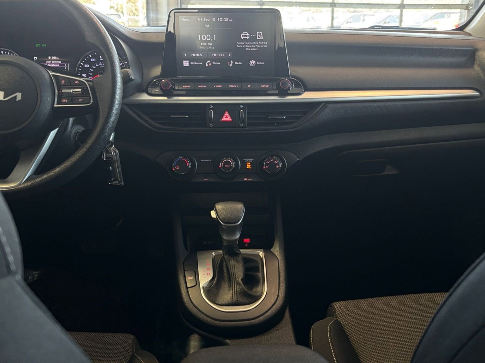 Thumbnail: 2024 Kia Forte - 18