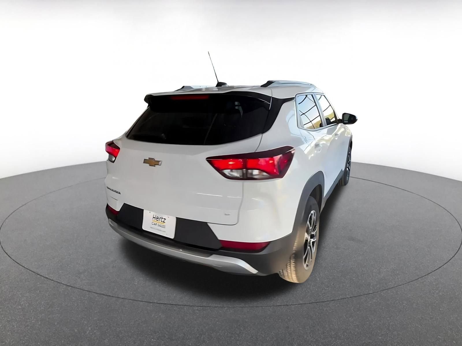 Thumbnail: 2025 Chevrolet TrailBlazer - 13