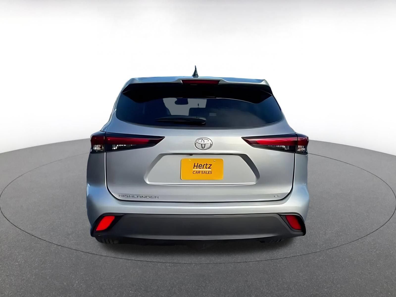 Thumbnail: 2025 Toyota Highlander - 12