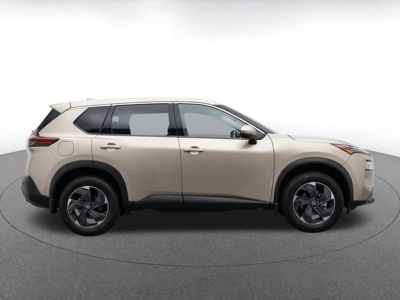 Thumbnail: 2025 Nissan Rogue - 10