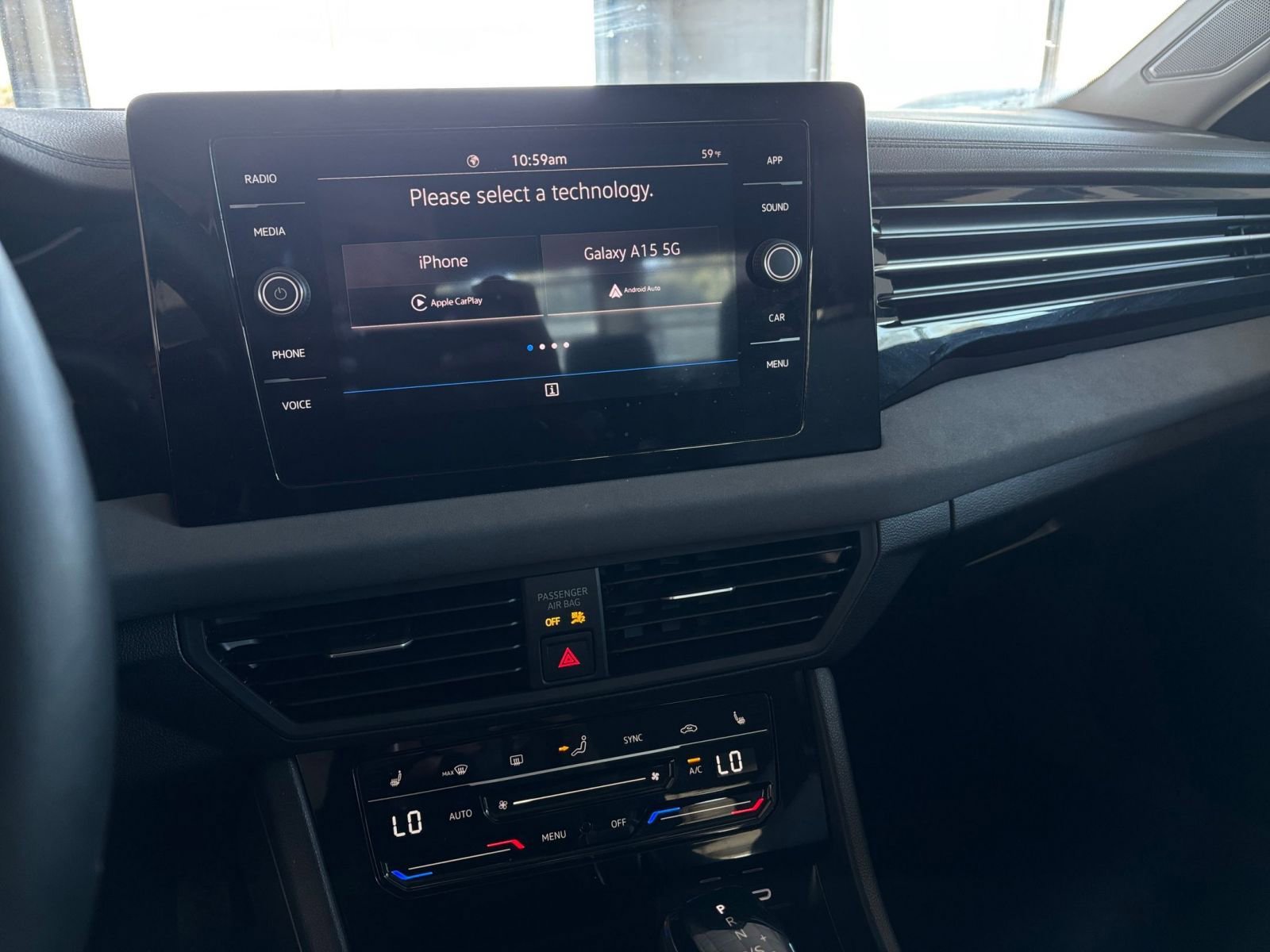 Thumbnail: 2025 Volkswagen Jetta - 21