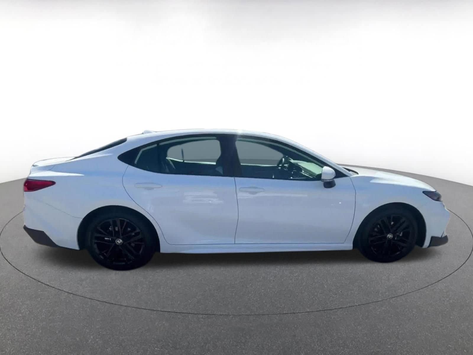 Thumbnail: 2025 Toyota Camry - 22