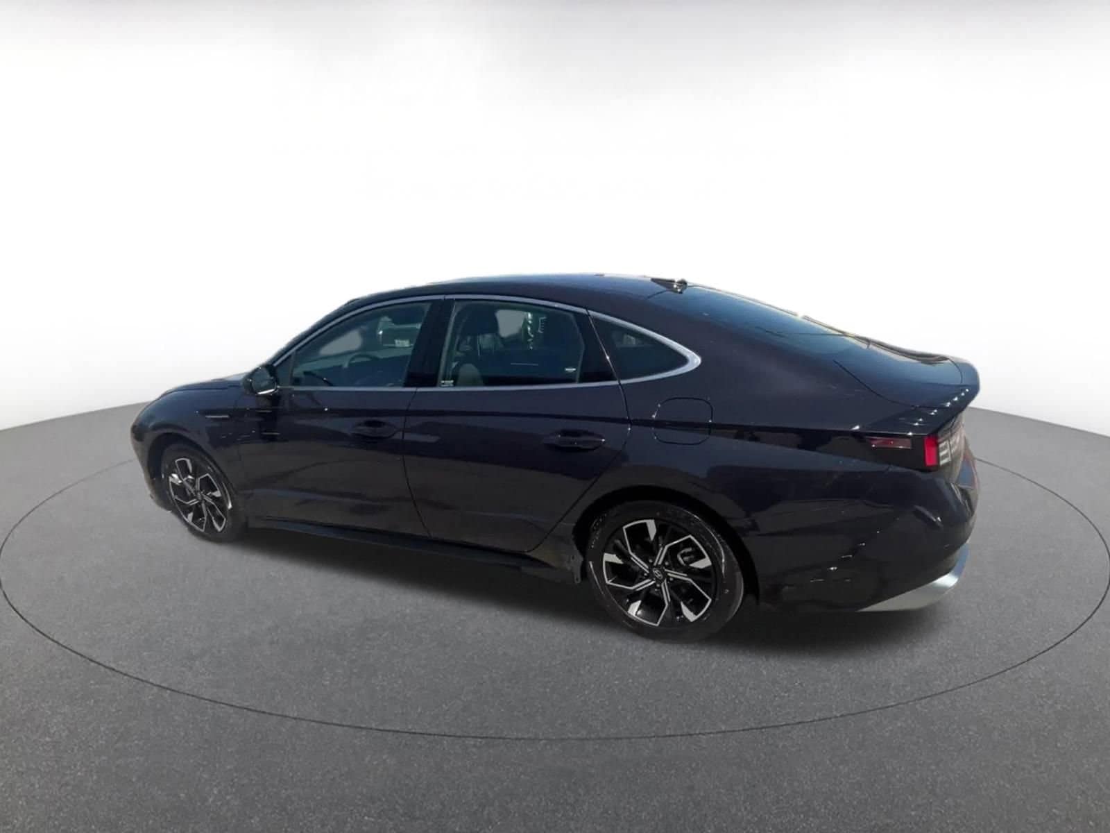 Thumbnail: 2025 Hyundai Sonata - 12