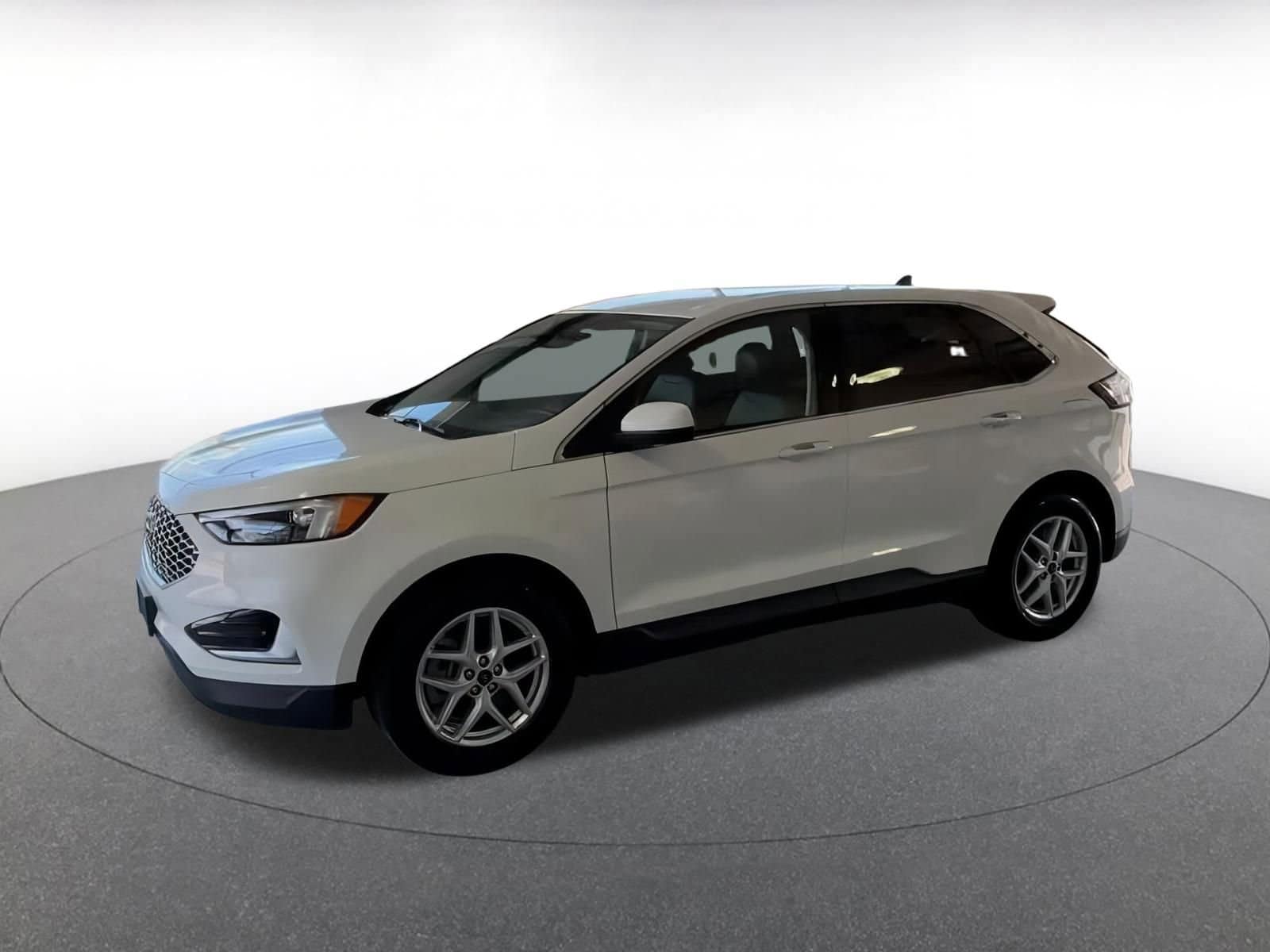 Thumbnail: 2024 Ford Edge - 10