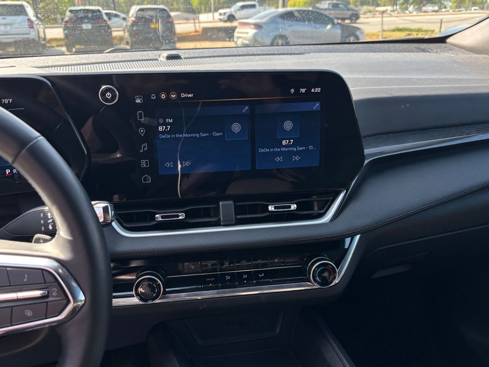 Thumbnail: 2025 Chevrolet Equinox - 23