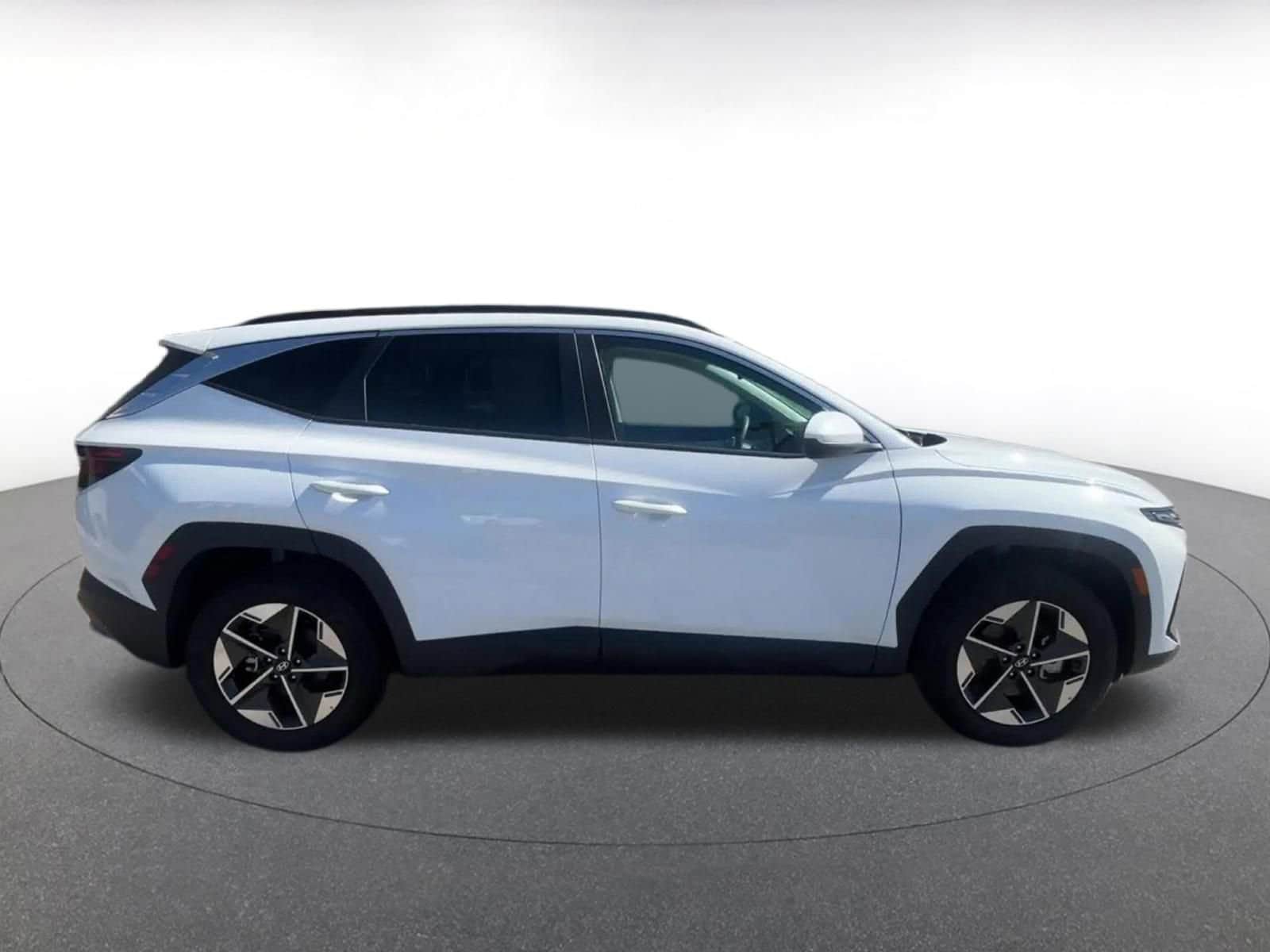 Thumbnail: 2025 Hyundai Tucson - 16