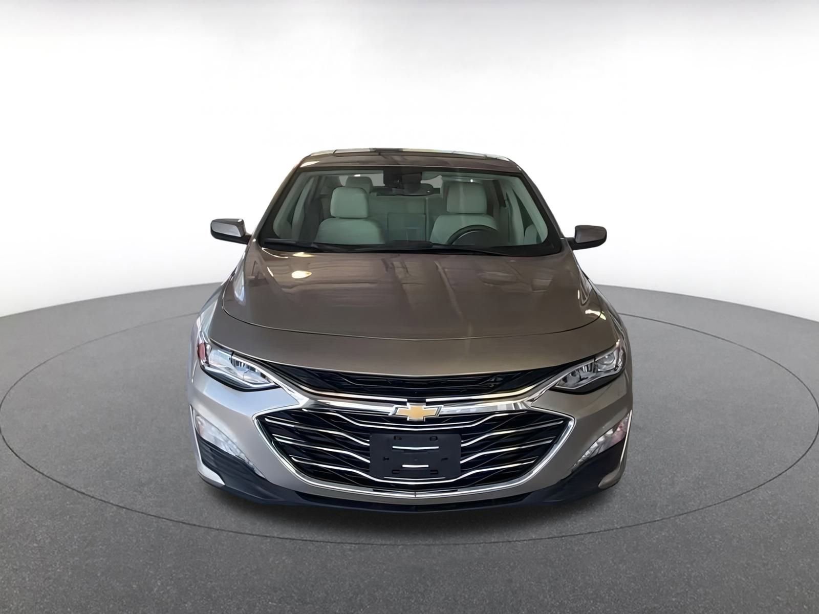 Thumbnail: 2024 Chevrolet Malibu - 5