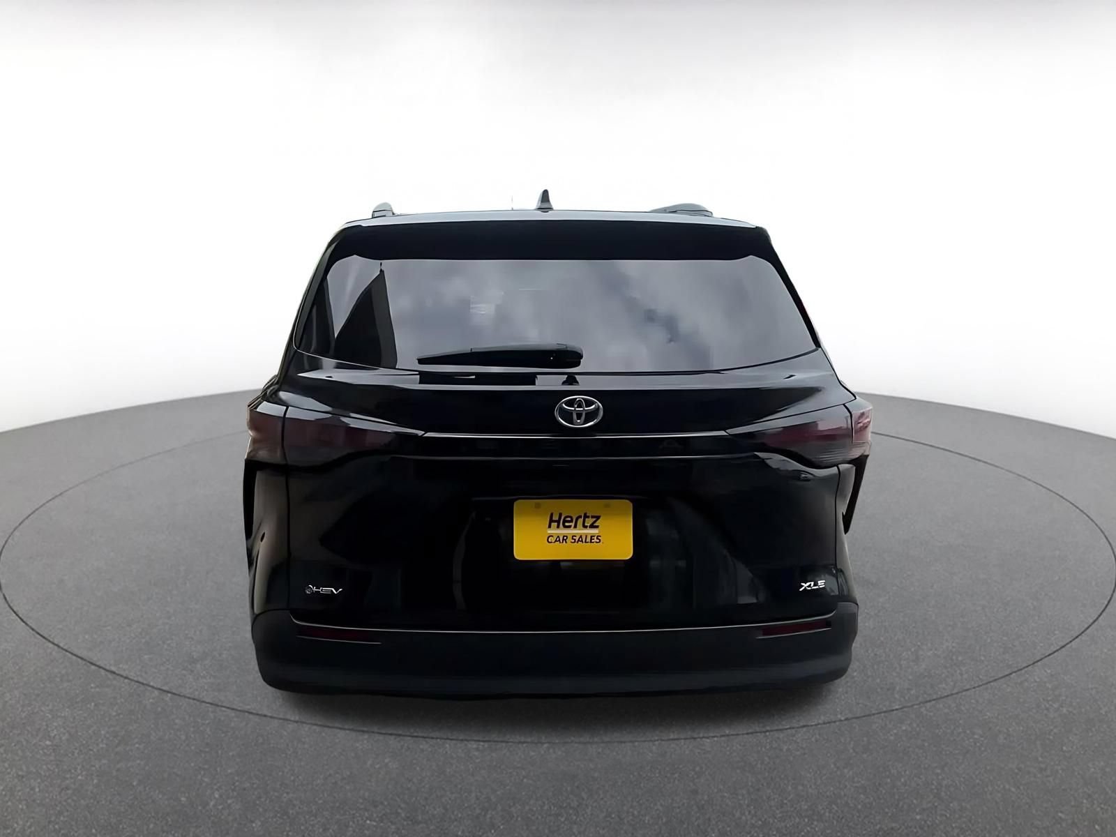 Thumbnail: 2025 Toyota Sienna - 12