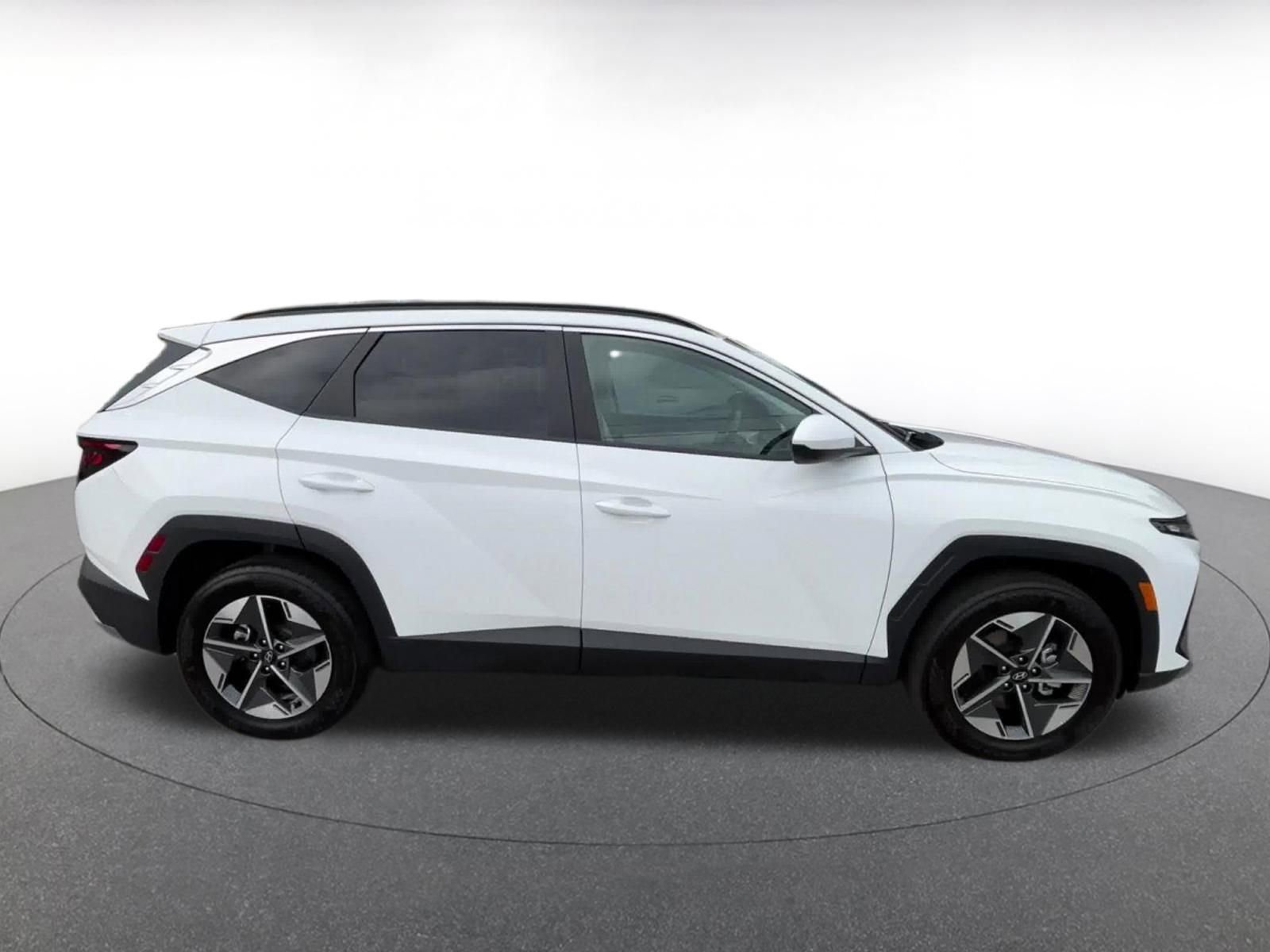 Thumbnail: 2025 Hyundai Tucson - 22