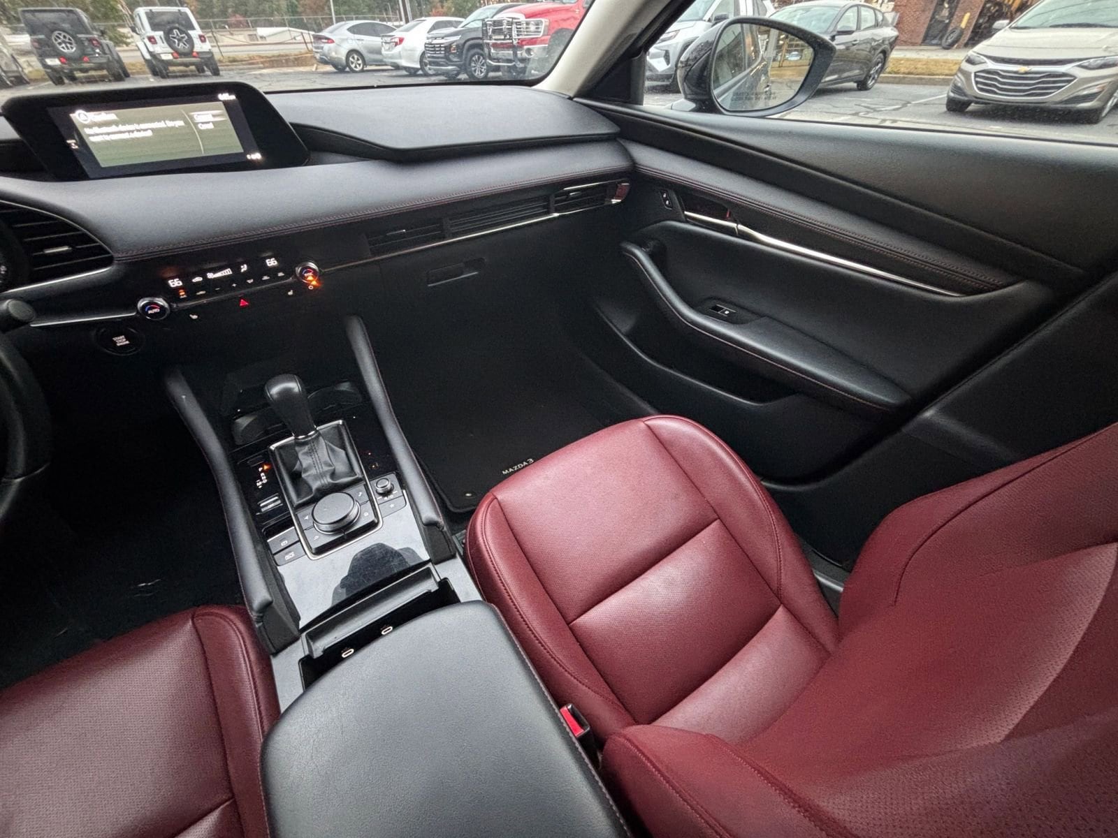 Thumbnail: 2025 Mazda Mazda3 - 35