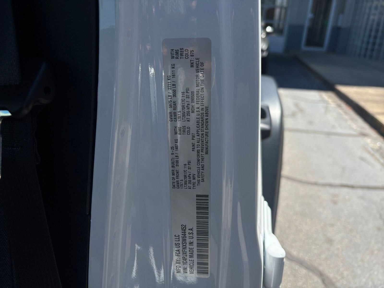 Thumbnail: 2025 Jeep Wrangler - 28