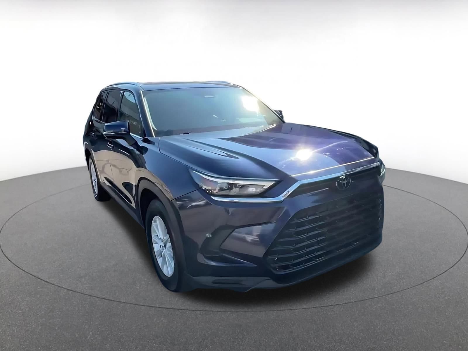 Thumbnail: 2025 Toyota Grand Highlander - 3