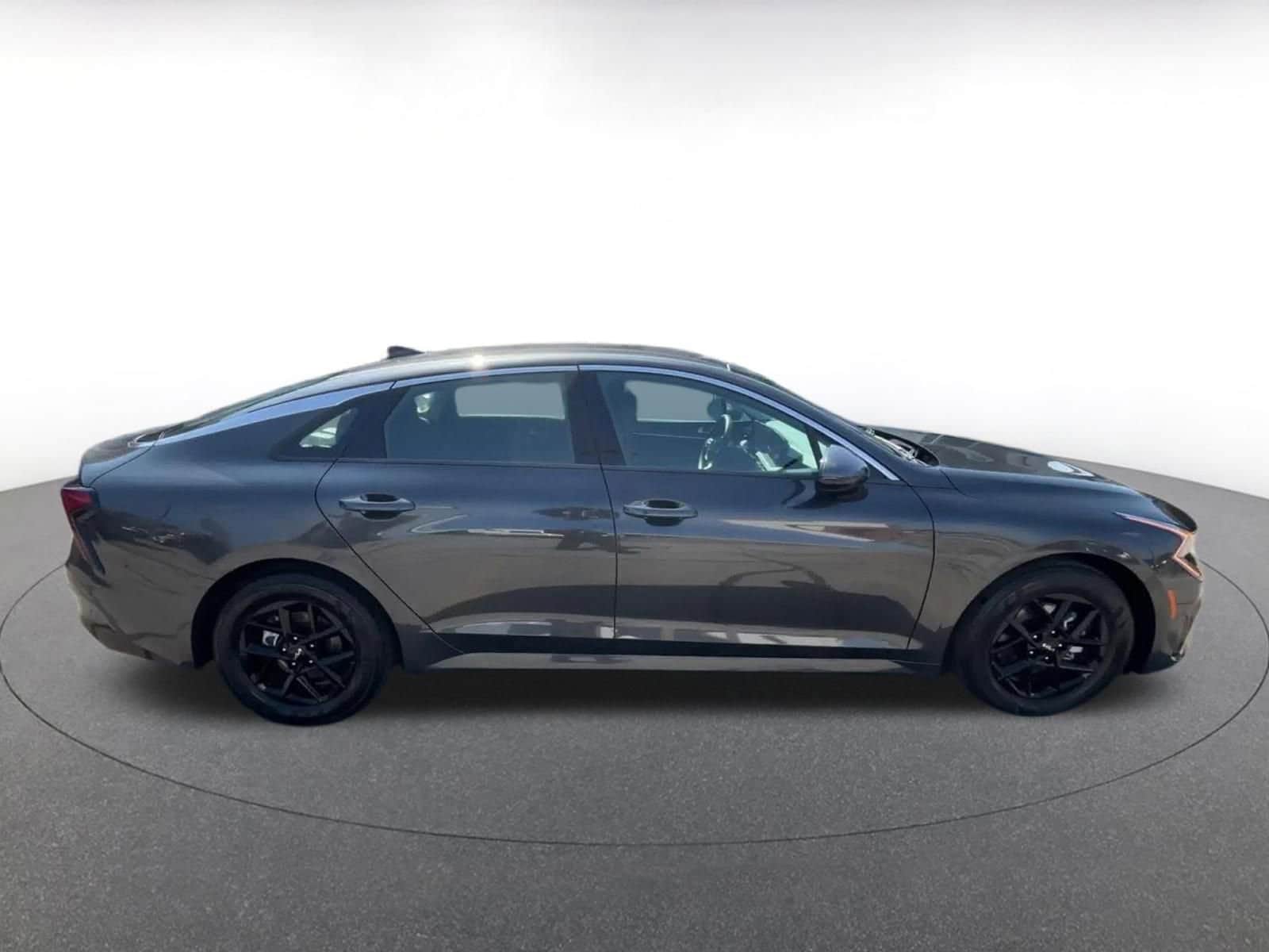 Thumbnail: 2025 Kia K5 - 17