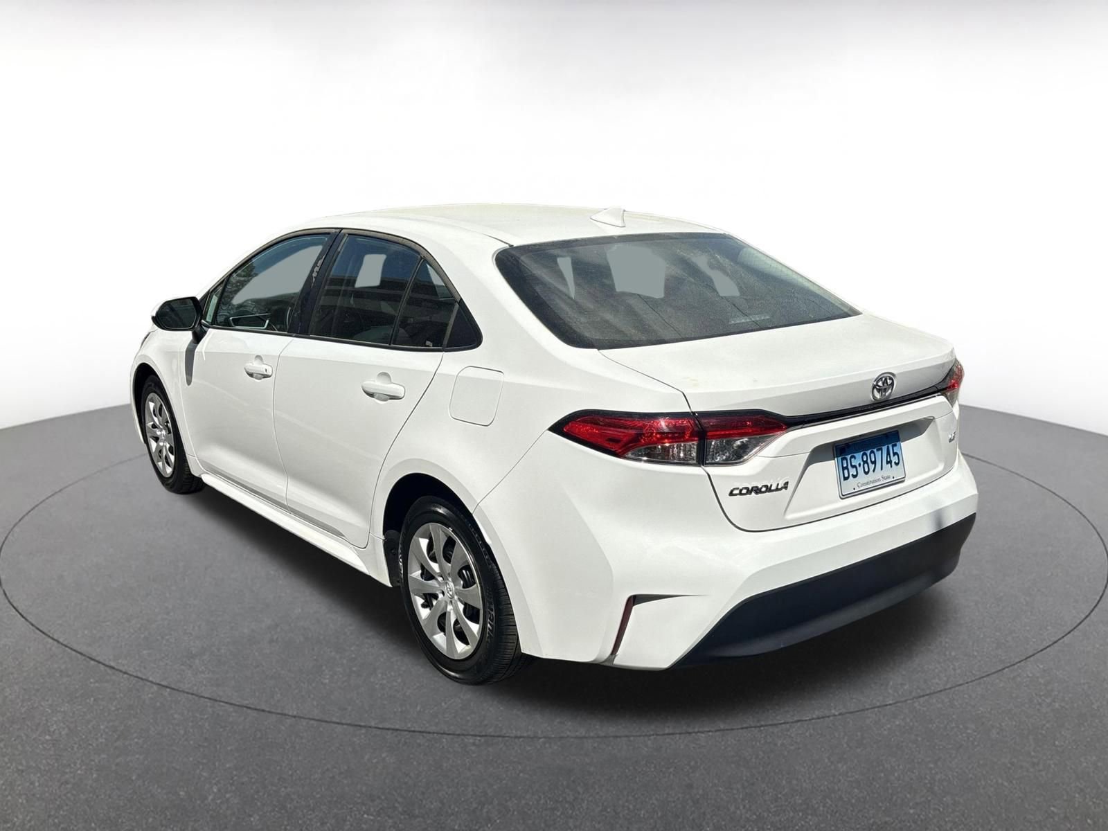 Thumbnail: 2025 Toyota Corolla - 10