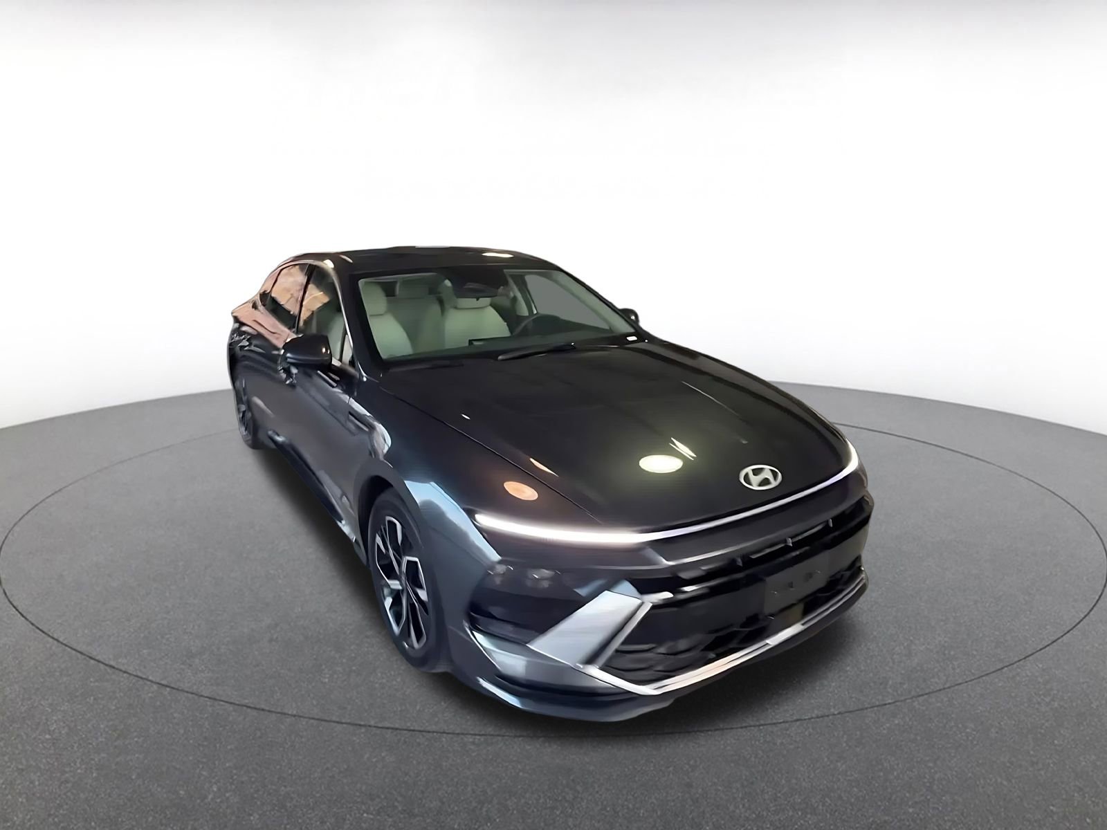 Thumbnail: 2025 Hyundai Sonata - 3