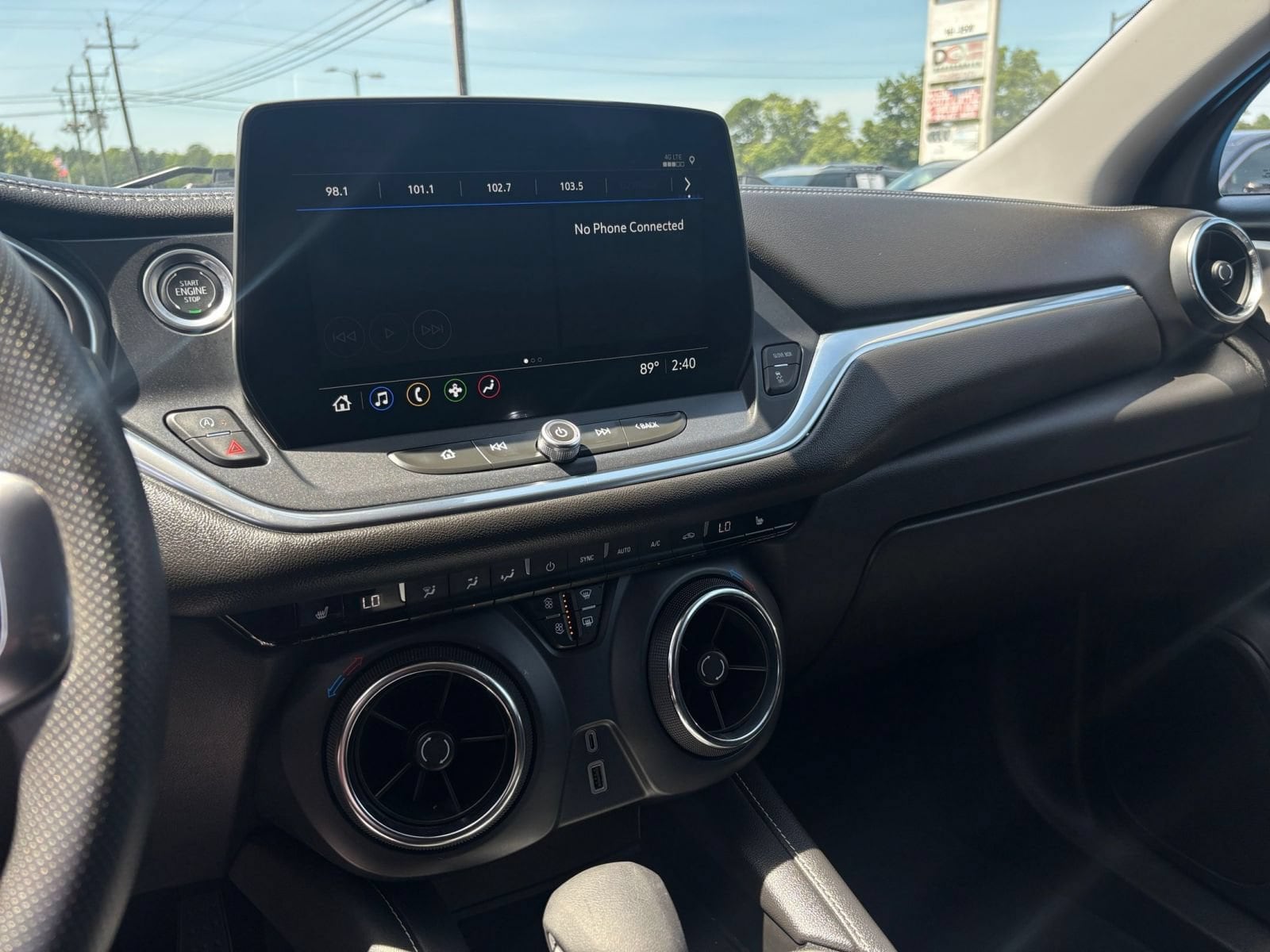 Thumbnail: 2025 Chevrolet Blazer - 19
