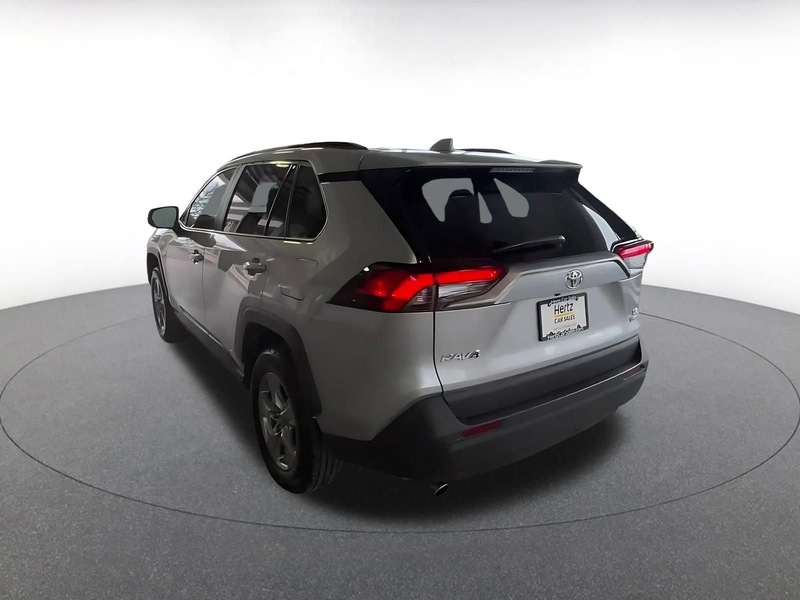 Thumbnail: 2025 Toyota RAV4 - 11