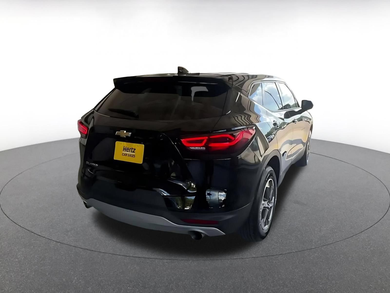 Thumbnail: 2026 Chevrolet Blazer - 13
