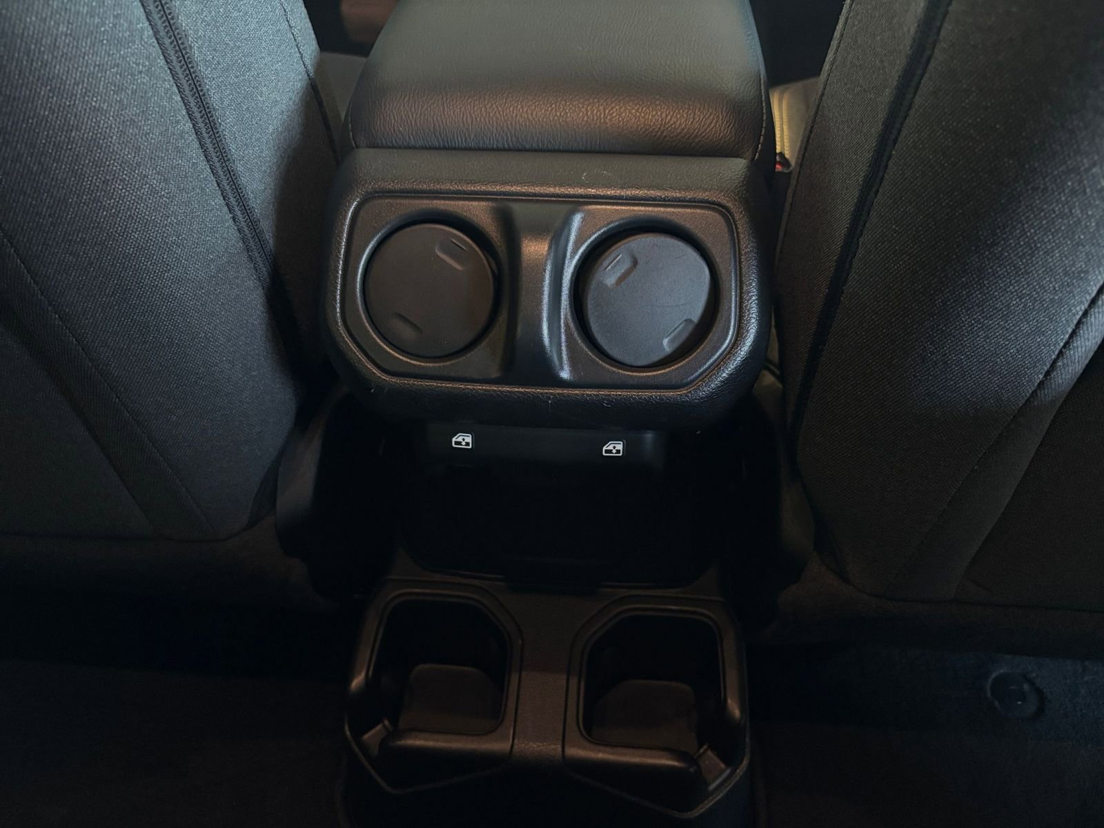 Thumbnail: 2025 Jeep Wrangler - 29