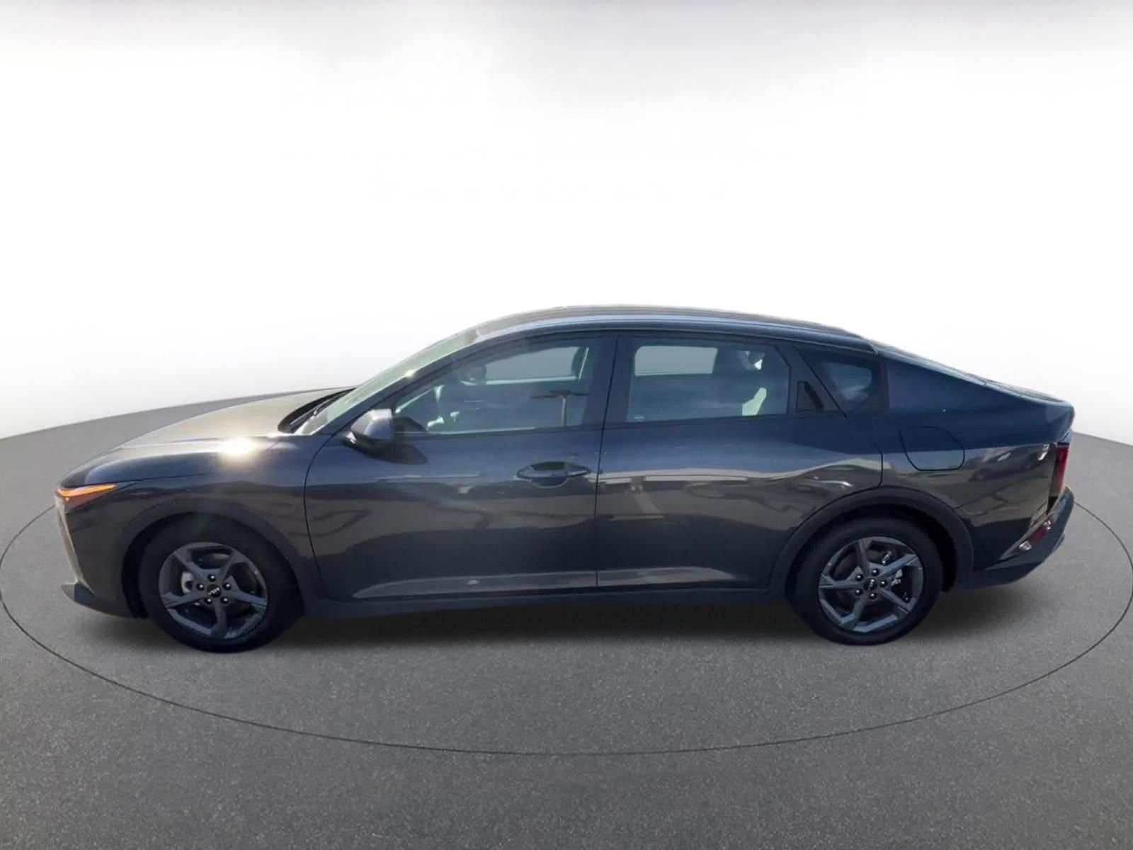 Thumbnail: 2025 Kia K4 - 8