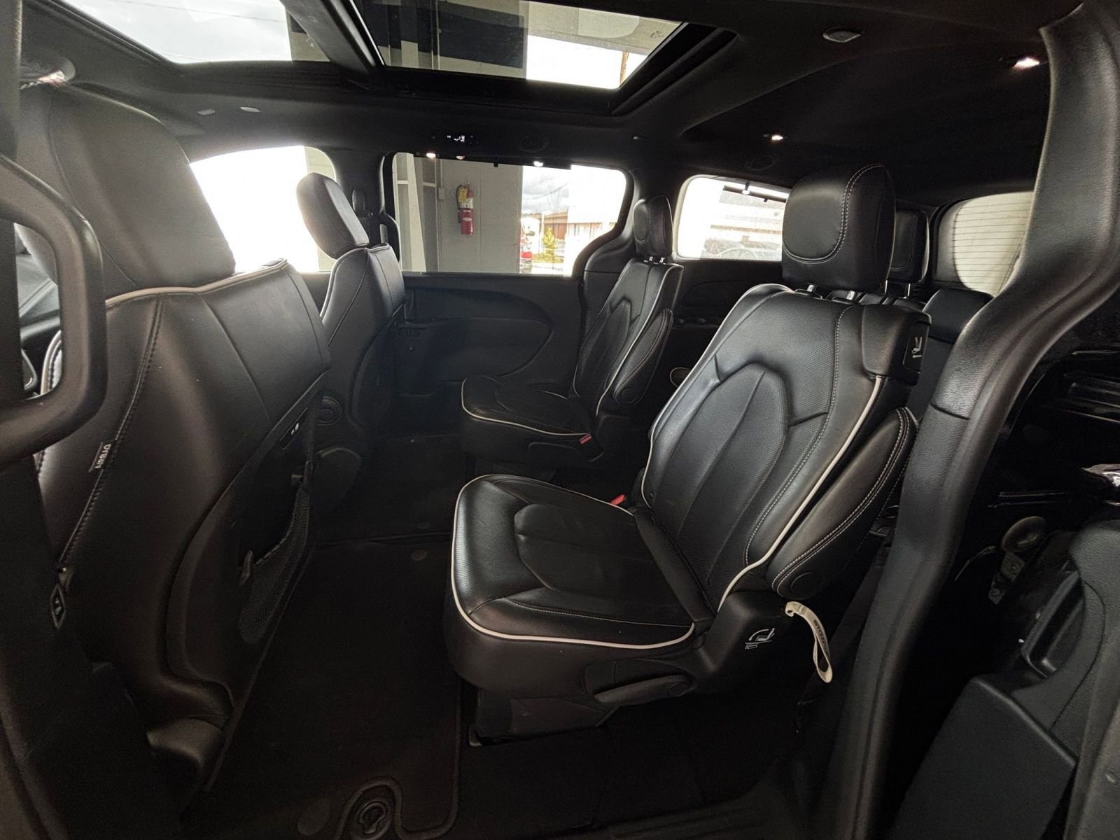 Thumbnail: 2025 Chrysler Pacifica - 28