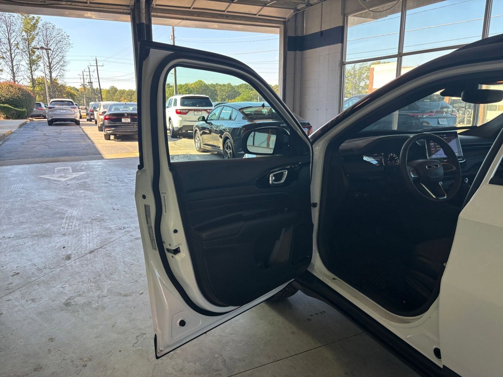 Thumbnail: 2025 Jeep Compass - 20