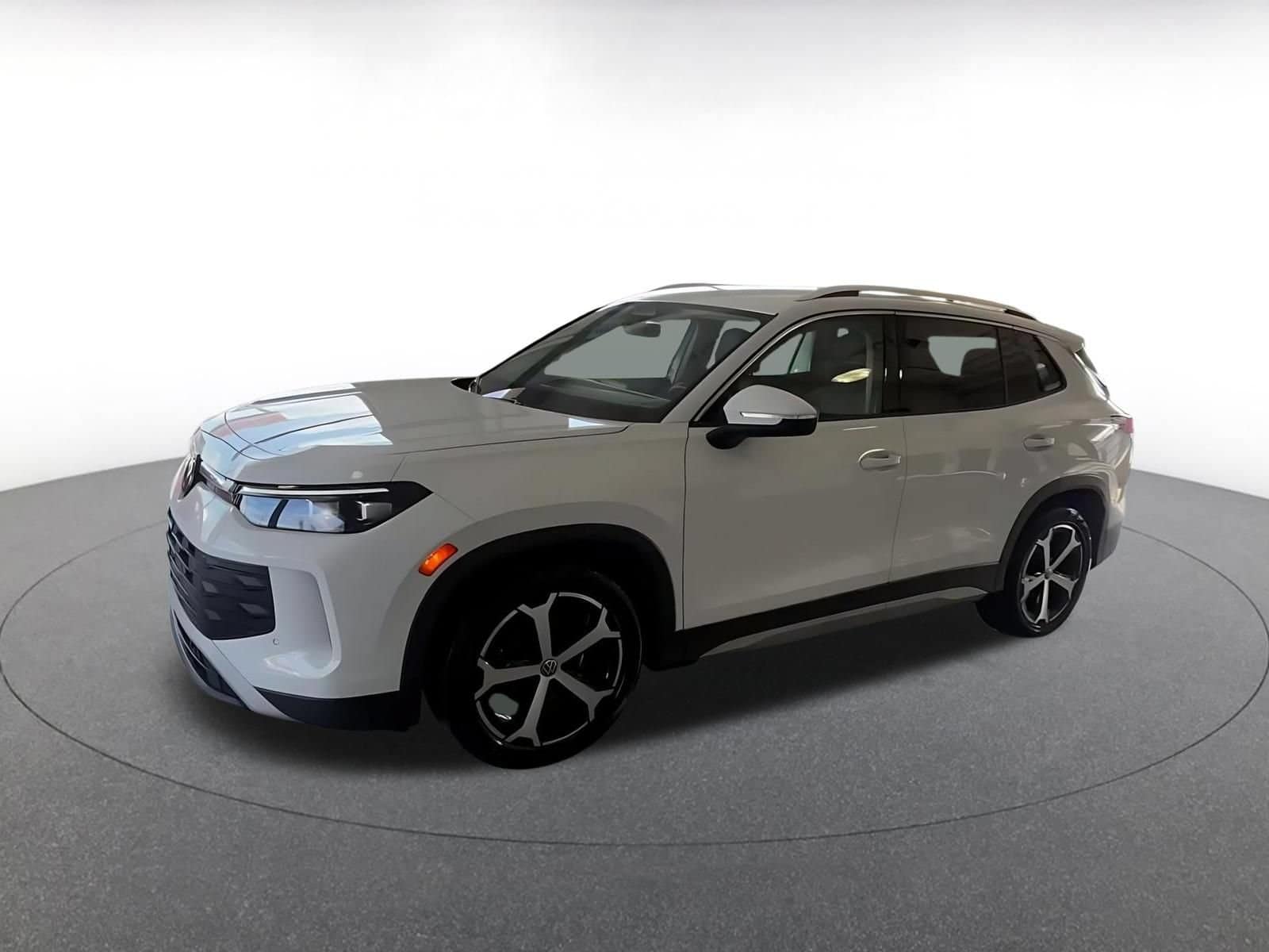 Thumbnail: 2026 Volkswagen Tiguan - 7