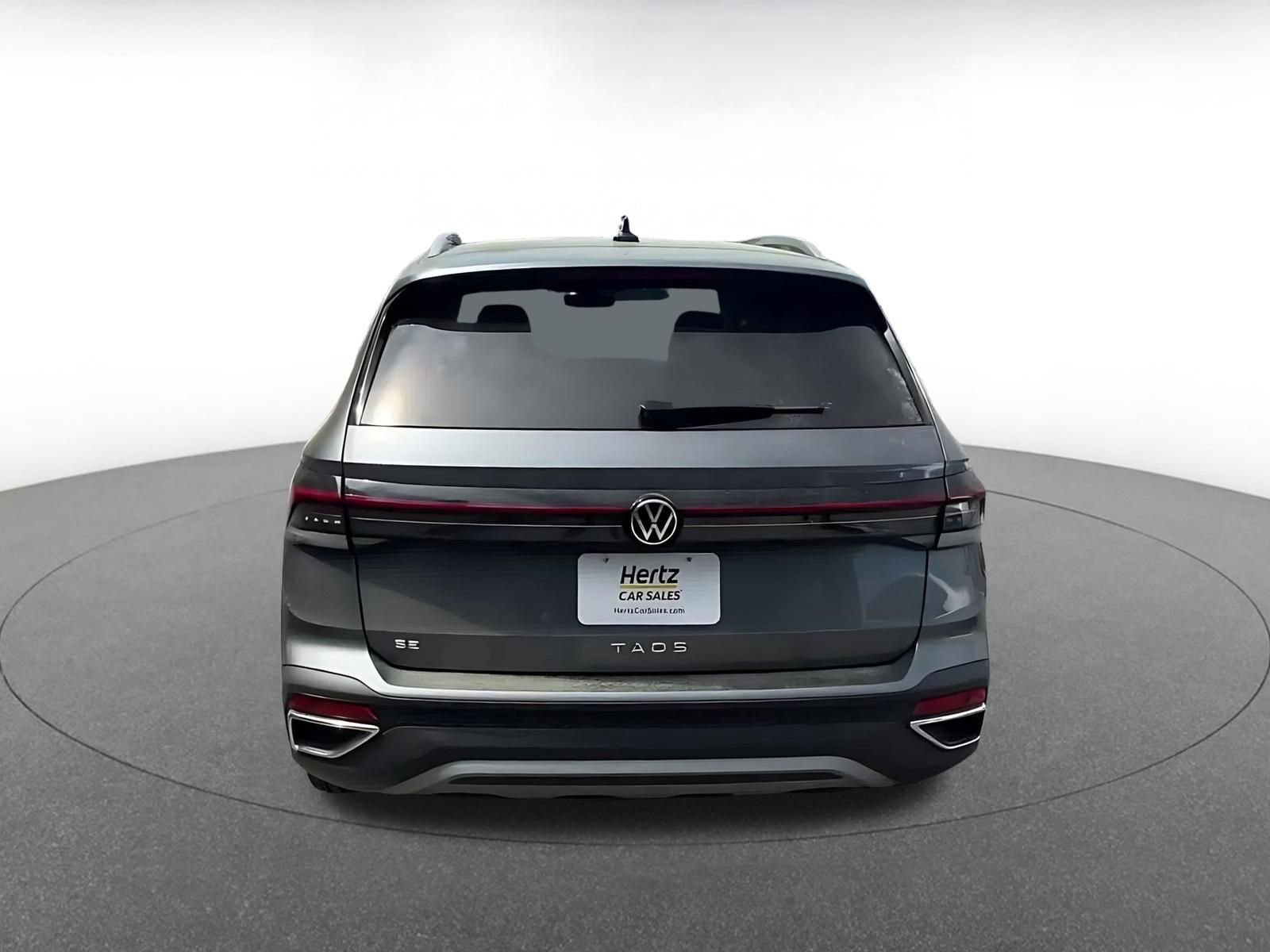 Thumbnail: 2025 Volkswagen Taos - 12