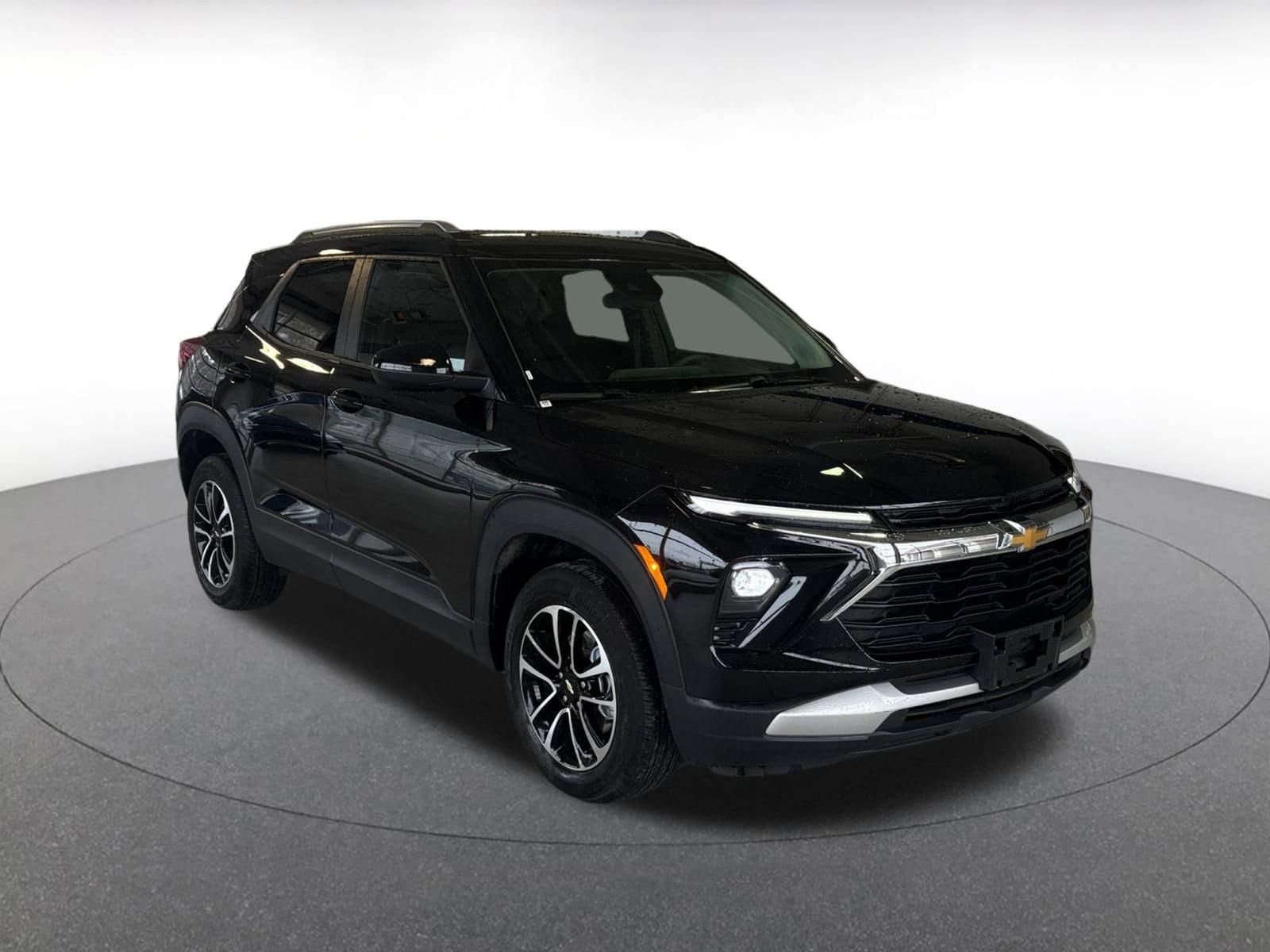 Thumbnail: 2025 Chevrolet TrailBlazer - 1