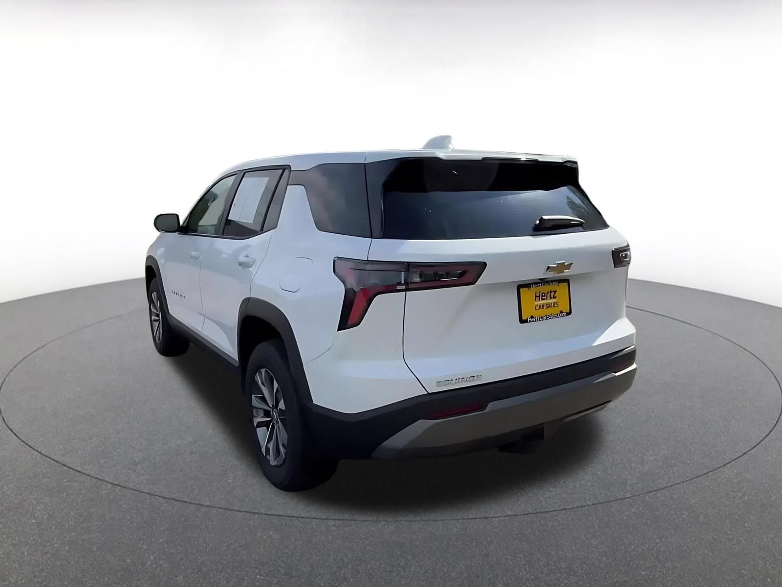 Thumbnail: 2025 Chevrolet Equinox - 10